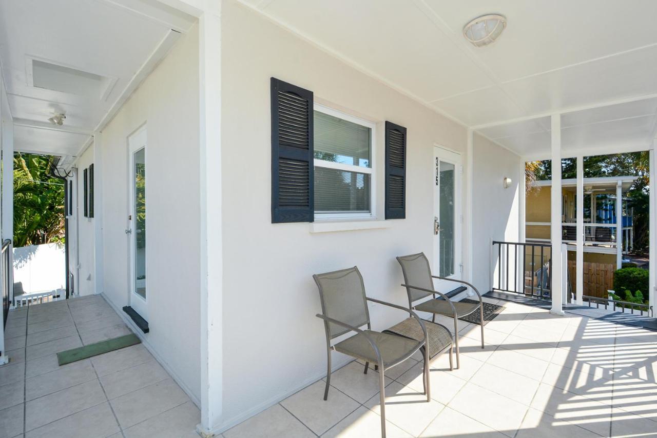 Canal 315 - Right In Siesta Key Village! Екстер'єр фото