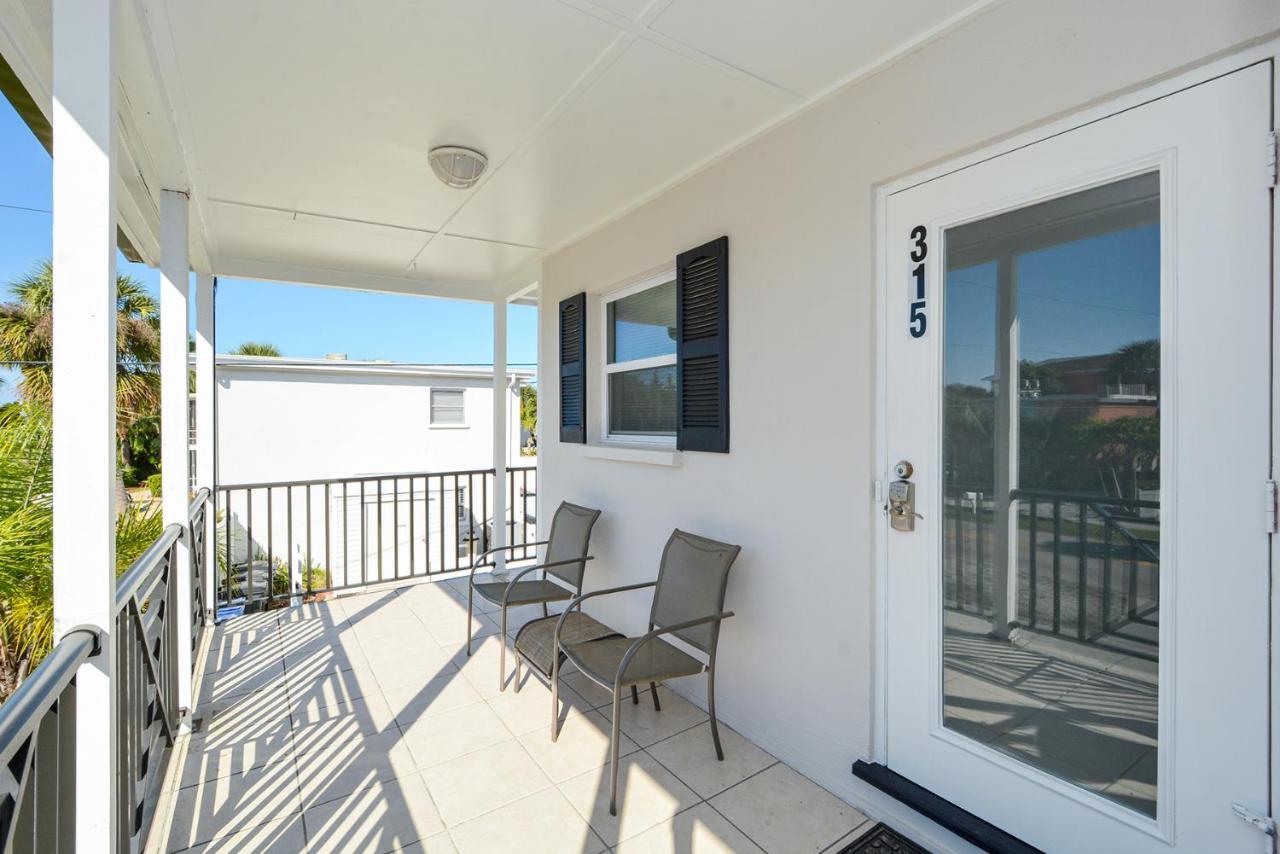 Canal 315 - Right In Siesta Key Village! Екстер'єр фото