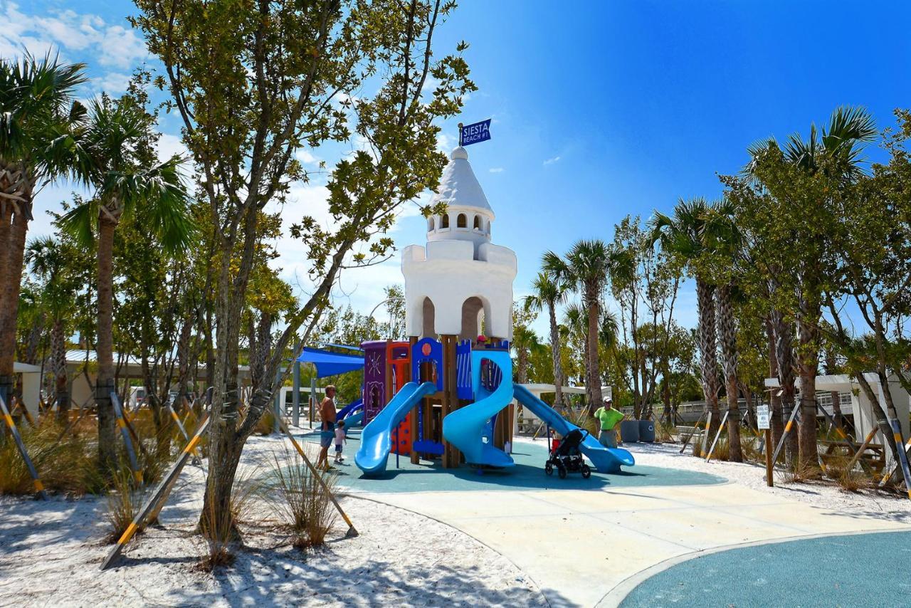 Canal 315 - Right In Siesta Key Village! Екстер'єр фото