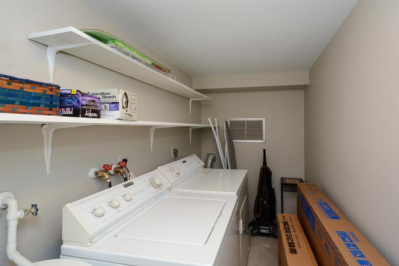 Canal 315 - Right In Siesta Key Village! Екстер'єр фото