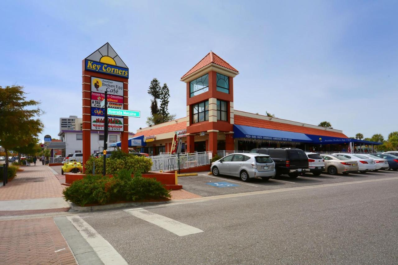 Canal 315 - Right In Siesta Key Village! Екстер'єр фото